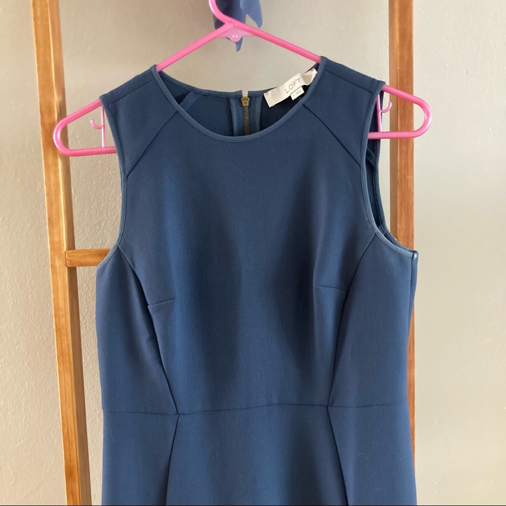 LOFT Dress - Picture 2 of 4